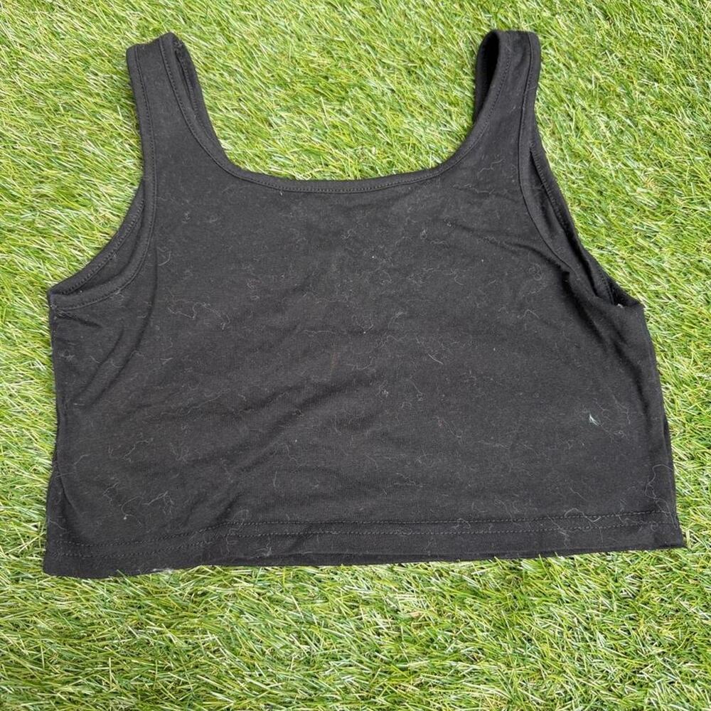 Black shein crop top in